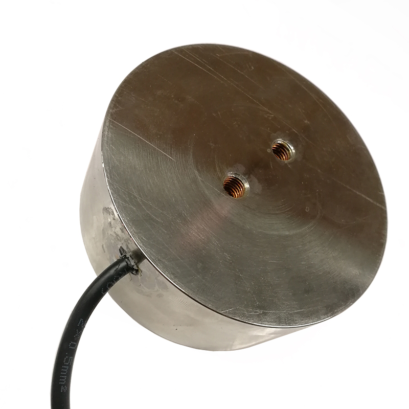 DX12050